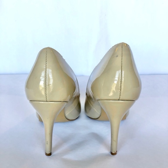 Nine West Patent Leather Heel Shoe Tan Cream Beige Size 7.5 M - Picture 6 of 14
